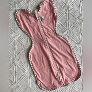 Love to dream baby swaddle